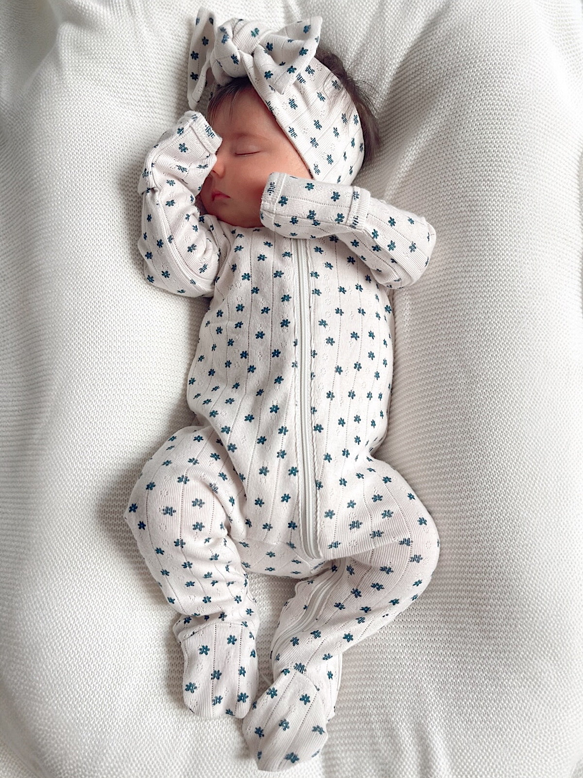 Blue Flower / Organic Pointelle 2-Way Zip Footie