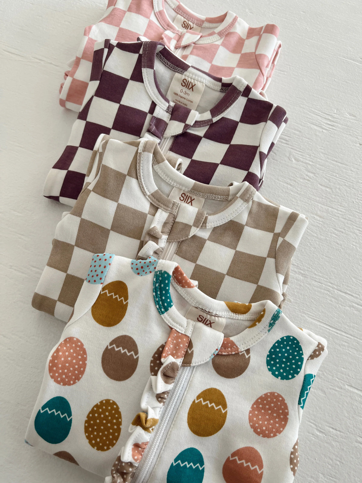 Easter Egg Hunt / Organic Frill Zip Footie