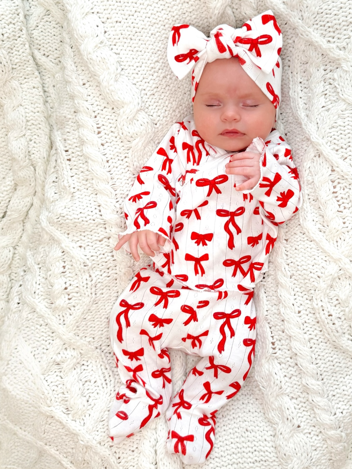 Red Bows / Organic Pointelle Newborn Set