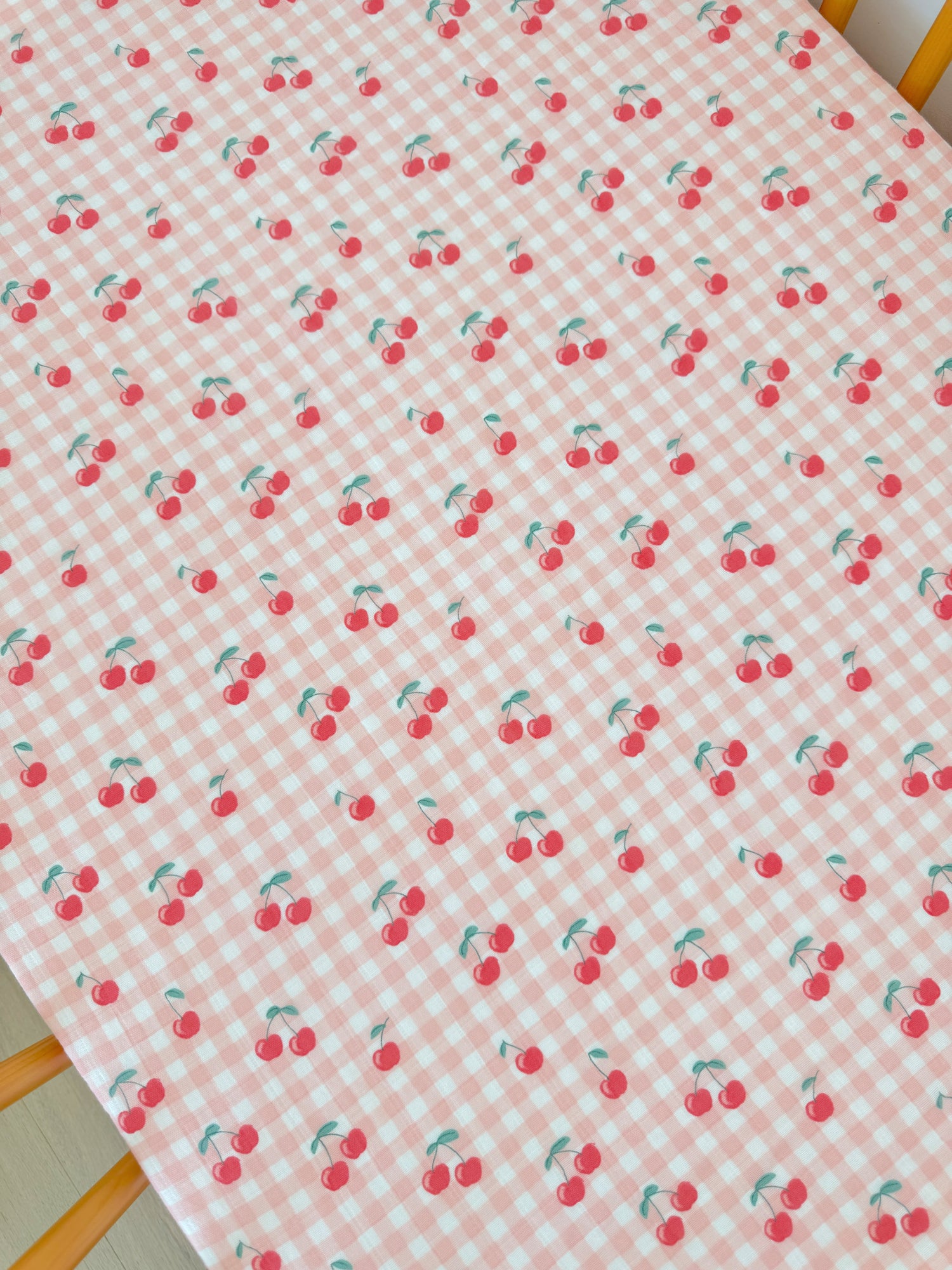 Gingham Cherries / Muslin Crib Sheet