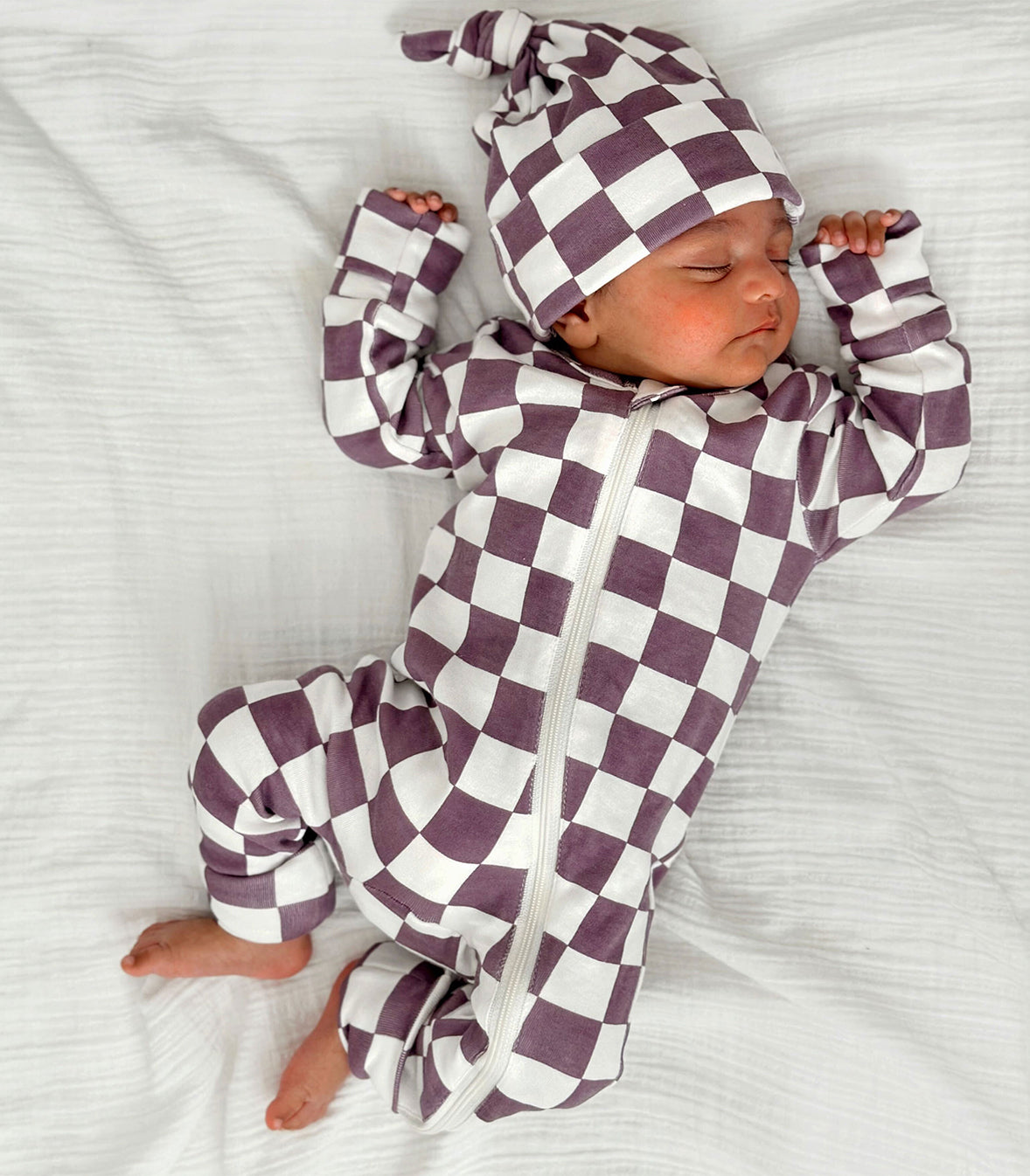 Berry Cheesecake Checkerboard / Organic 2-Way Zip Romper