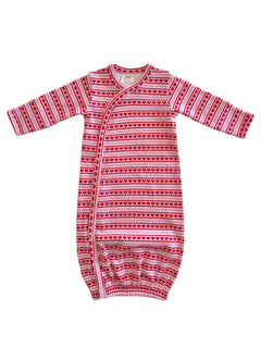 Pink striped baby sleep sack with heart patterns and long sleeves. Ideal for comfort and warmth.