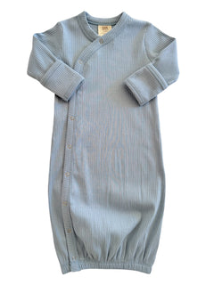 Light blue ribbed infant gown with long sleeves and snap buttons, ideal for comfortable sleepwear.