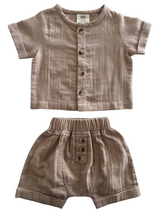 Beige infant two-piece outfit featuring a button-up shirt and shorts. Ideal for ages 0-3 months.