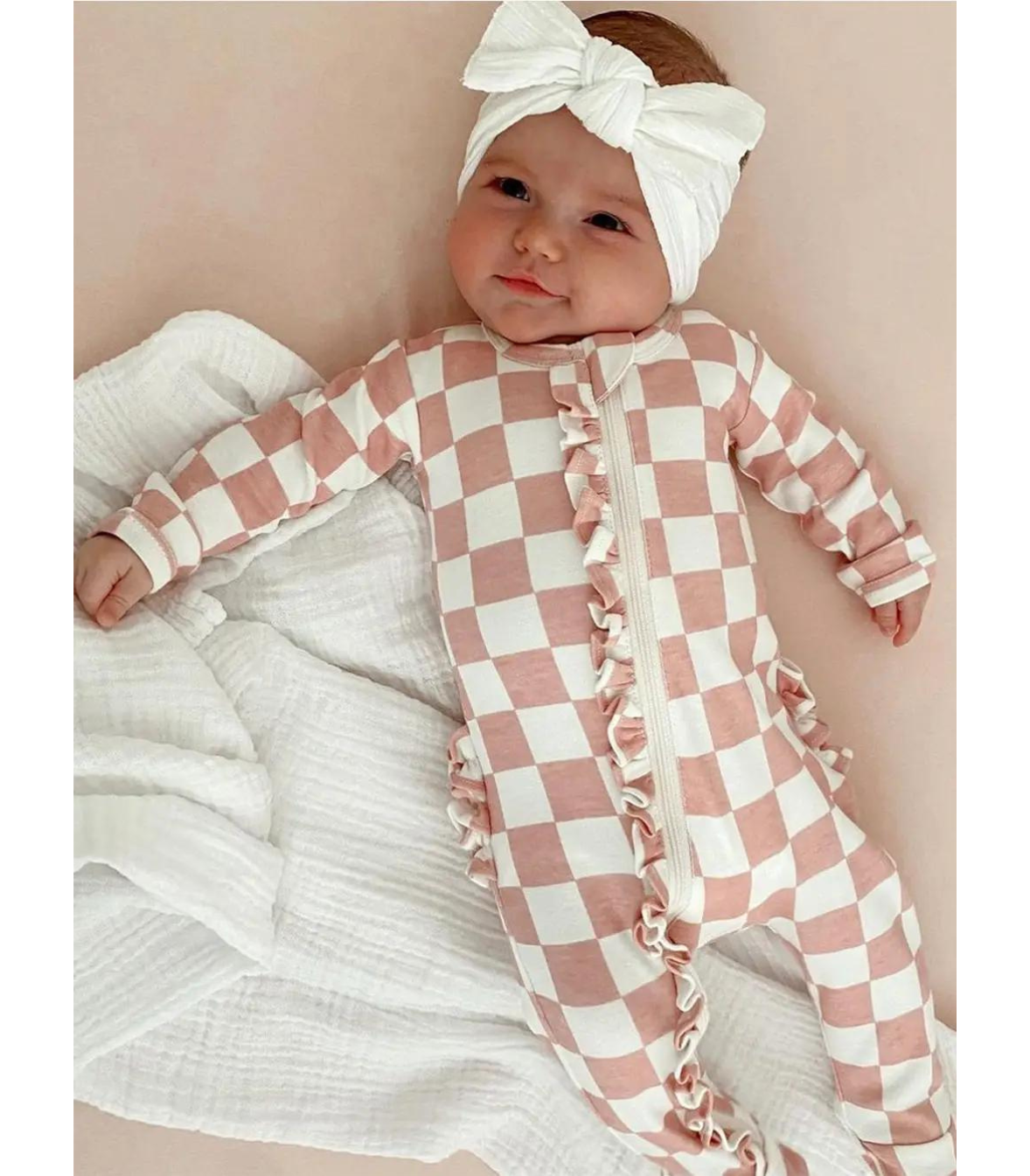 Strawberry Shortcake Checkerboard / Organic Frill Zip Footie